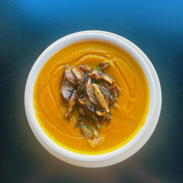 Our soup special for the week:  Spiced Butternut Squash Soup w/ Garlic Mushrooms. Perfect for the fall weather! This is a popular soup amongst our customers, so be sure to stop by and get it before we run out! 🍂🧡

-

#helenascafeandcreperie #cafe #bakery #creperie #macaron #cake #cheesecake #coffee #latte #espresso #carlislepa